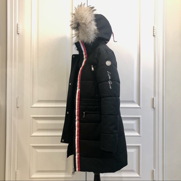 Luhta Long Jacket with detachable Hood in Black. Size US 2 - Picture 2 of 8